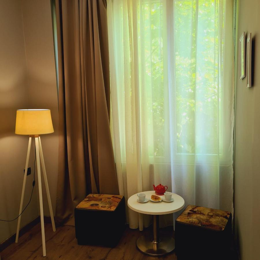 Hotel Driti New Bazaar Tirana Buitenkant foto
